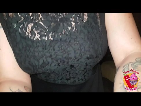 ❤️ Xwişka Slutty jê re blowjob û Spanish dide Pornoya spehî li me ❌️❤